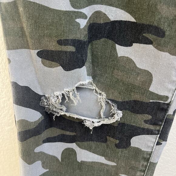 Kut From The Kloth Pants Women's Sz 8 Camo Reese Ankle Straight Leg Distressed - Picture 8 of 10